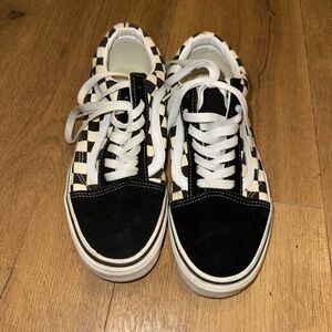 Women checkered Old Skool Vans